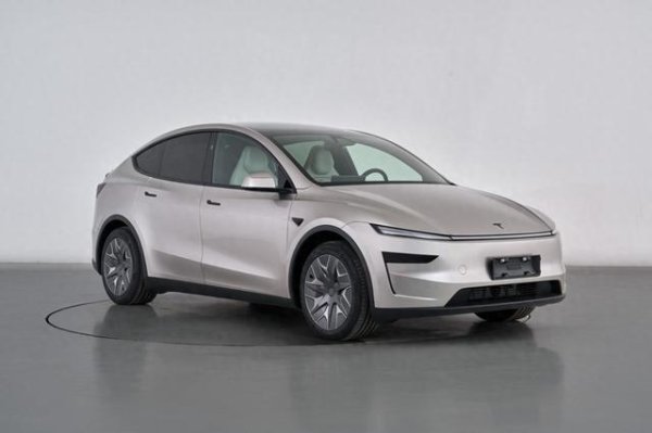 福州股票配资网 不到30万买特斯拉大六座SUV? Model YL闯关乐道L60/理想i6